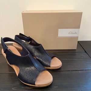 Clarks Perforated Navy and Tan Sandals